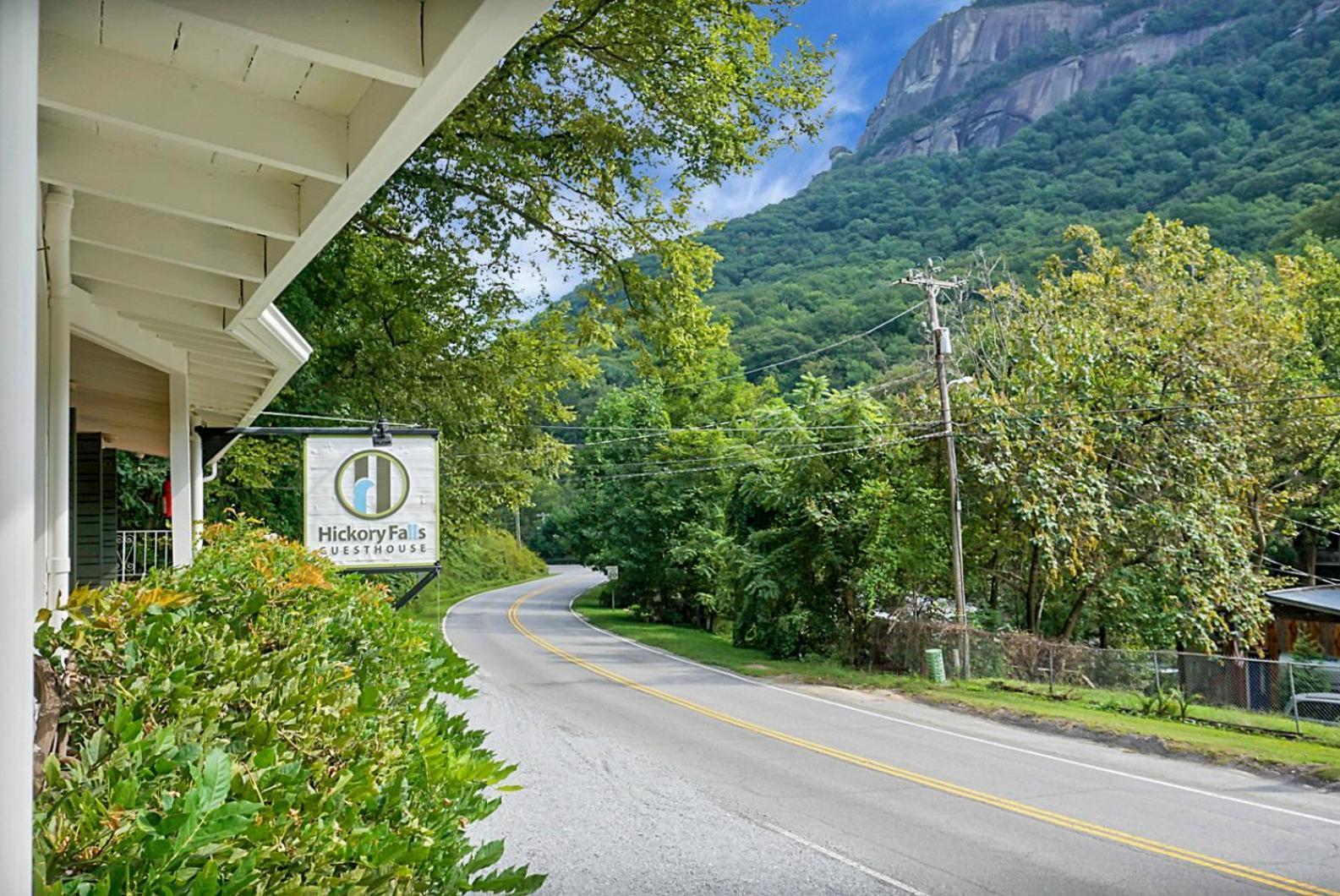 Hickory Falls Inn Chimney Rock Extérieur photo